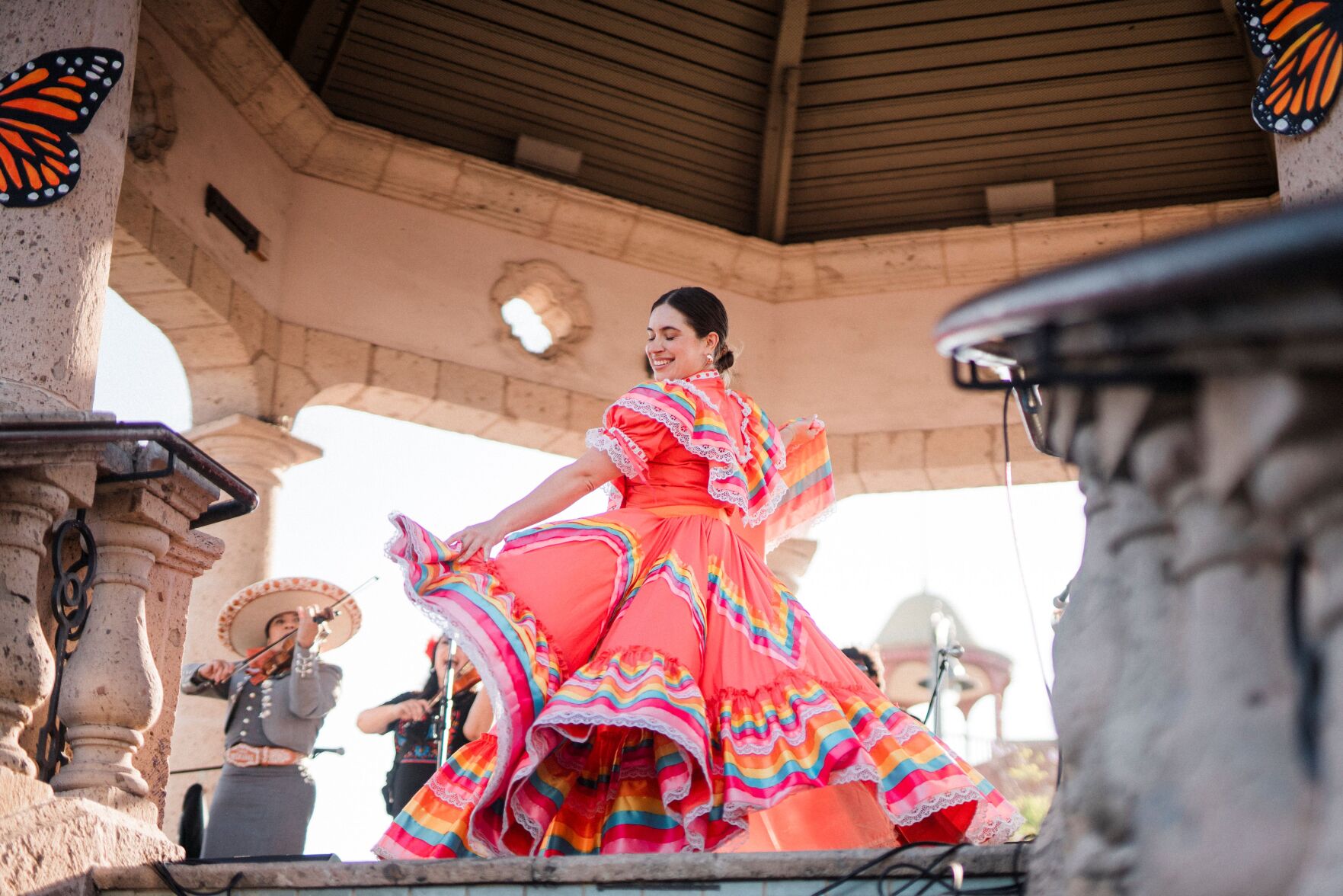 Baile Folklorico Dancer at the event at Mariachi Plaza.jpg